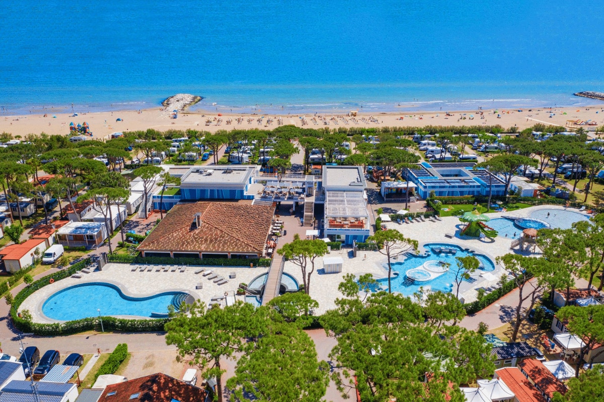 Baia Holiday Village