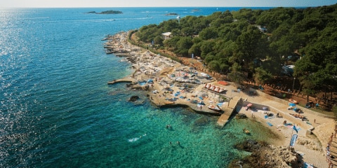 Istria – chorwacki raj dla miłośników kempingu. Najlepsze kempingi, atrakcje i praktyczny przewodnik